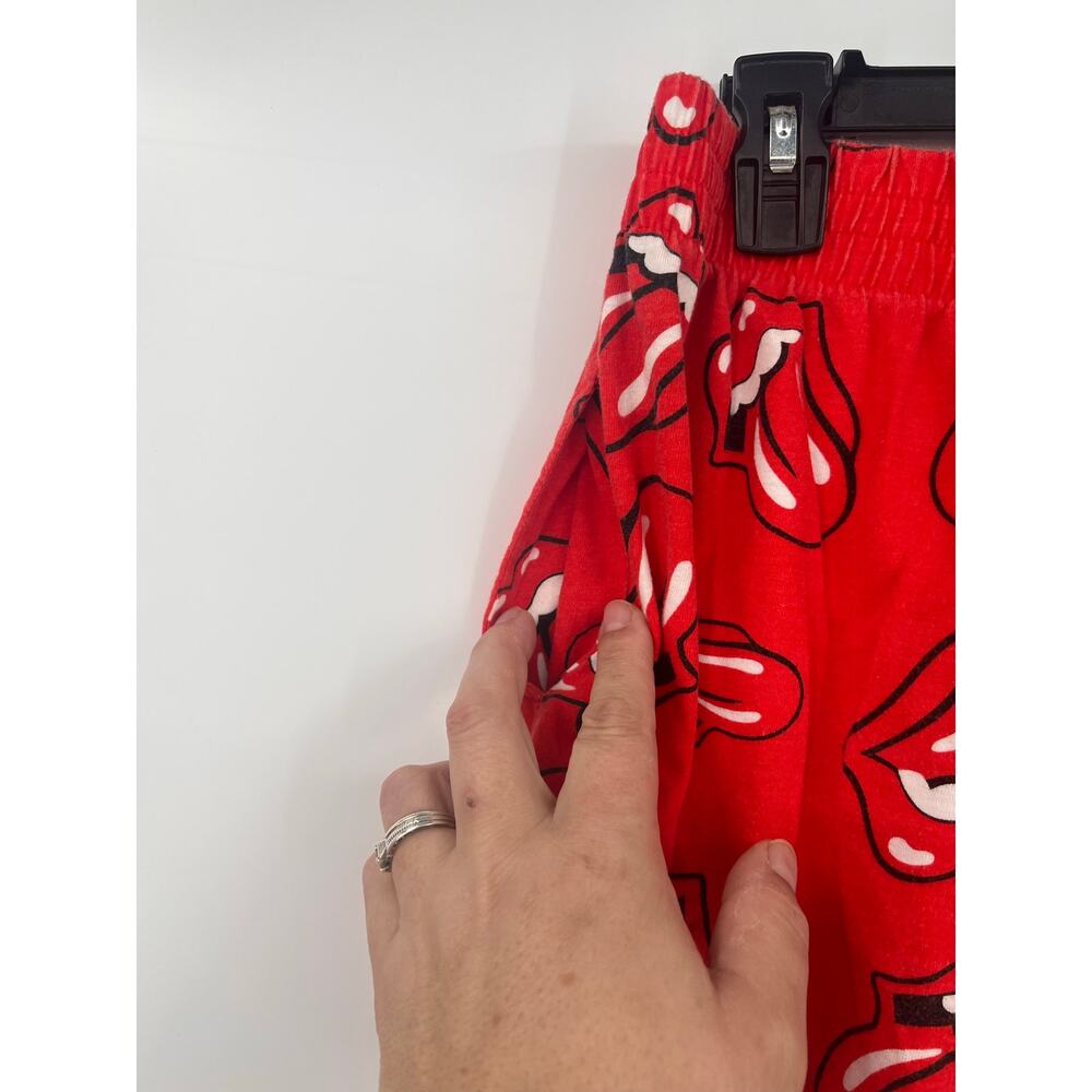 The Rolling Stones Women's XL Red White & Black Shorts Comfy Stretchy w/pockets - Picture 3 of 5